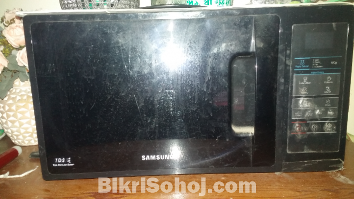 Microwave Oven
